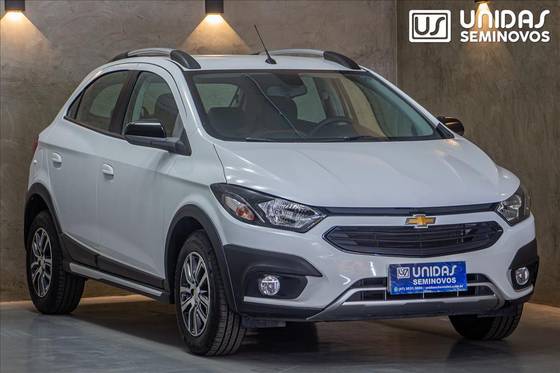 CHEVROLET ONIX 1.4 MPFI ACTIV 8V FLEX 4P MANUAL