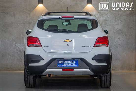 CHEVROLET-ONIX-2017