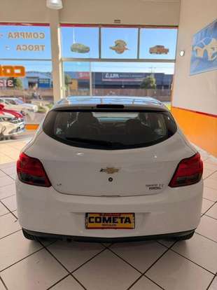 CHEVROLET-ONIX-1.4 MPFI EFFECT 8V FLEX 4P AUTOMÁTICO CHEVROLET-ONIX-2014