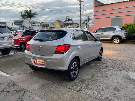 CHEVROLET-ONIX-1.4 MPFI LT 8V FLEX 4P AUTOMÁTICO CHEVROLET-ONIX-2016