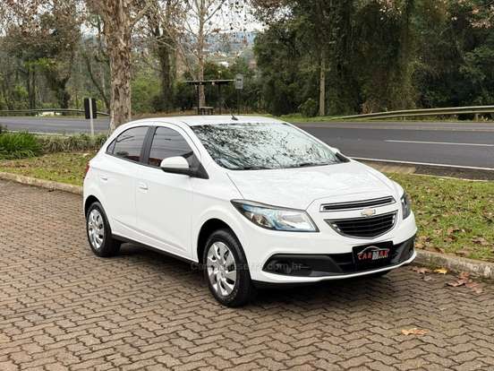 CHEVROLET-ONIX-1.4 MPFI LT 8V FLEX 4P MANUAL CHEVROLET-ONIX-2015