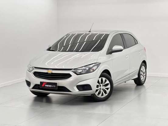 CHEVROLET-ONIX-2016