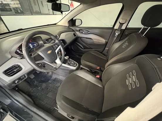 CHEVROLET-ONIX-1.4 MPFI LT 8V FLEX 4P MANUAL CHEVROLET-ONIX-2019