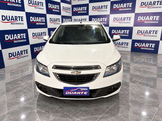 CHEVROLET-ONIX-2014
