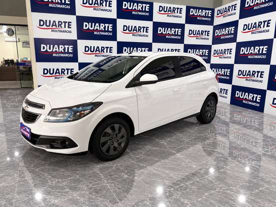 CHEVROLET-ONIX-1.4 MPFI LT 8V FLEX 4P MANUAL CHEVROLET-ONIX-2014