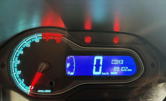 CHEVROLET-ONIX-2014