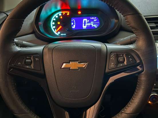 CHEVROLET-ONIX-1.4 MPFI LTZ 8V FLEX 4P AUTOMÁTICO CHEVROLET-ONIX-2018