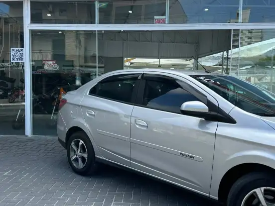 CHEVROLET-PRISMA-2015
