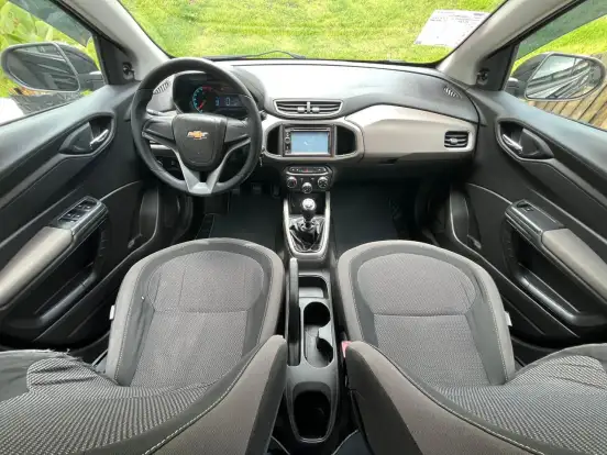 CHEVROLET-PRISMA-2015