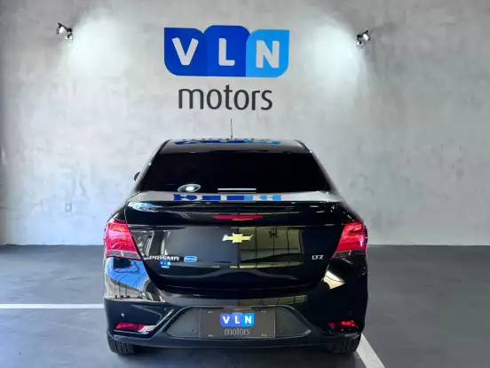 CHEVROLET-PRISMA-2017