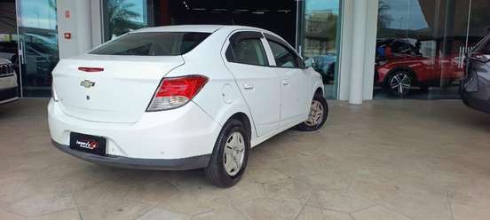 CHEVROLET-PRISMA-2014