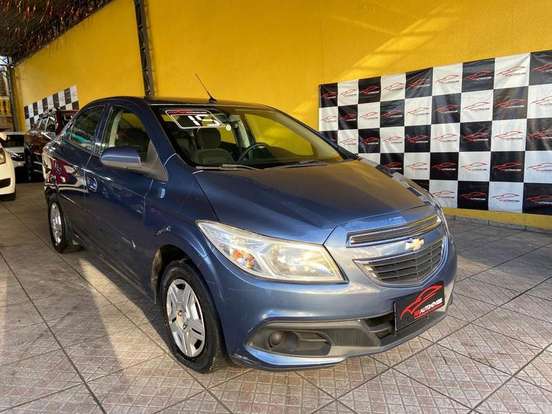 CHEVROLET-PRISMA-2014