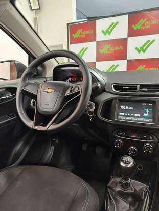 CHEVROLET-PRISMA-2018