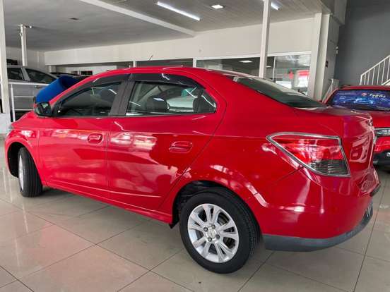 CHEVROLET-PRISMA-2015