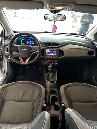 CHEVROLET-PRISMA-2013