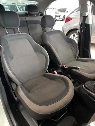 CHEVROLET-PRISMA-2013