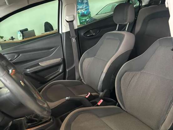 CHEVROLET-PRISMA-1.4 MPFI LTZ 8V FLEX 4P MANUAL CHEVROLET-PRISMA-2013