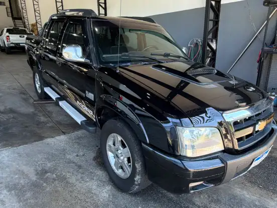 CHEVROLET-S10-2.4 MPFI RODEIO 4X2 CD 8V FLEX 4P MANUAL CHEVROLET-S10-2011