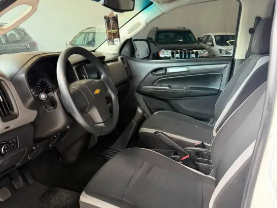 CHEVROLET-S10-2.5 ADVANTAGE 4X2 CD 16V FLEX 4P MANUAL CHEVROLET-S10-2019