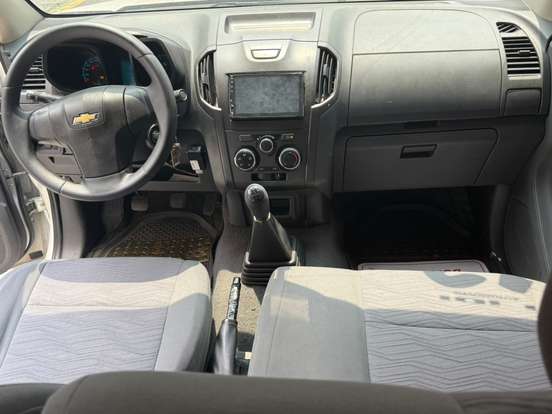 CHEVROLET-S10-2.4 LS 4X2 CD 8V FLEX 4P MANUAL CHEVROLET-S10-2012
