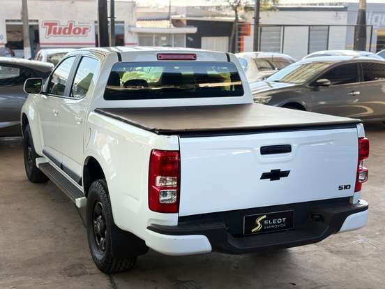 CHEVROLET-S10-2.4 LS 4X2 CD 8V FLEX 4P MANUAL CHEVROLET-S10-2015