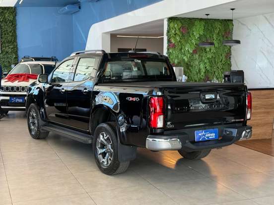 CHEVROLET-S10-2.8 16V TURBO DIESEL LTZ CD 4X4 AUTOMÁTICO CHEVROLET-S10-2025