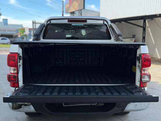 CHEVROLET-S10-2.8 LTZ 4X4 CD 16V TURBO DIESEL 4P AUTOMÁTICO CHEVROLET-S10-2017