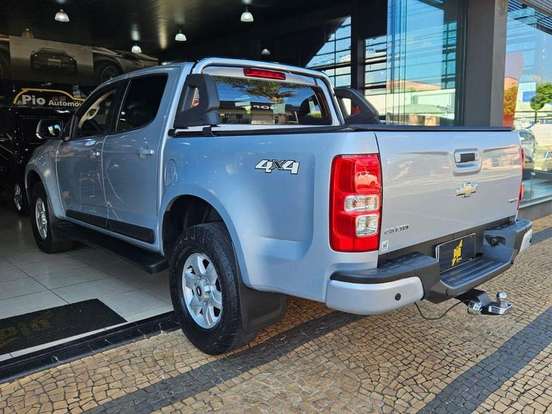 CHEVROLET-S10-2.8 LTZ 4X4 CD TURBO DIESEL 4P AUTOMÁTICO CHEVROLET-S10-2013