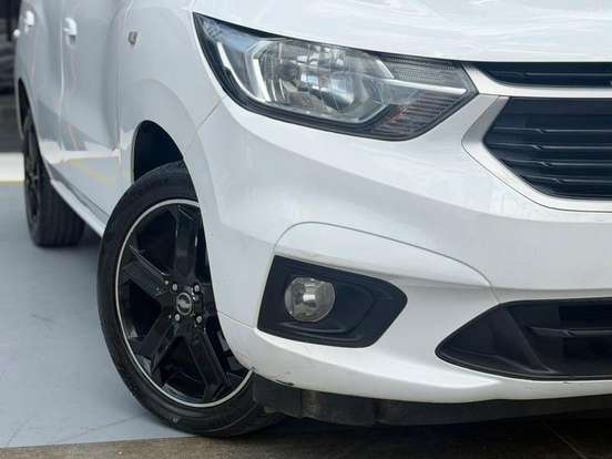 CHEVROLET-SPIN-1.8 LS 8V FLEX 4P AUTOMÁTICO CHEVROLET-SPIN-2022
