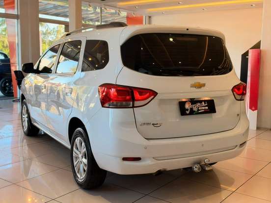 CHEVROLET-SPIN-2023