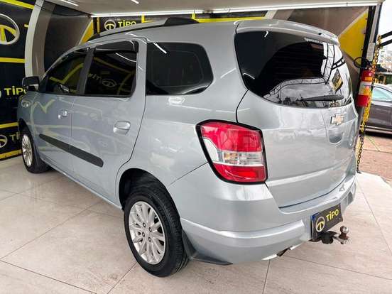 CHEVROLET-SPIN-2012