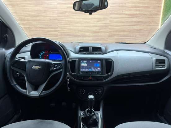 CHEVROLET-SPIN-2016