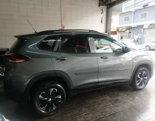 CHEVROLET-TRACKER-2021