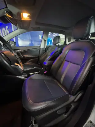 CHEVROLET-TRACKER-2022