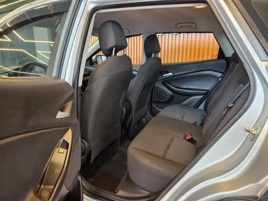 CHEVROLET-TRACKER-2020