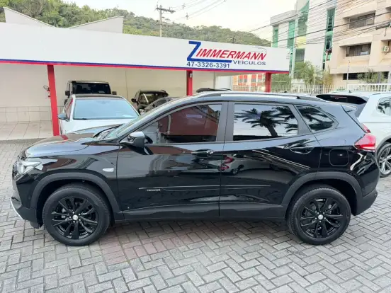 CHEVROLET-TRACKER-2020