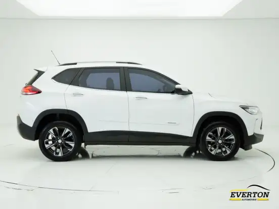 CHEVROLET-TRACKER-2021