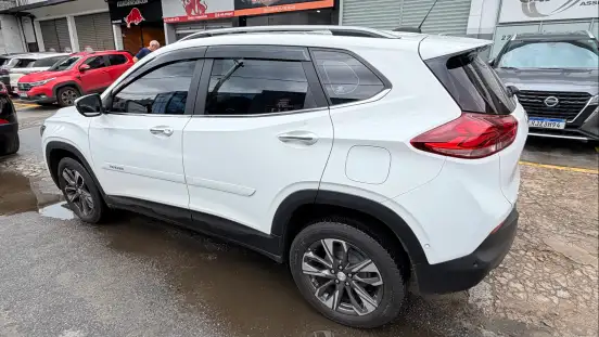 CHEVROLET-TRACKER-2024