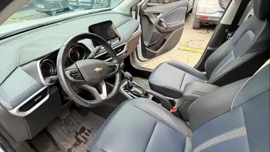 CHEVROLET-TRACKER-2024