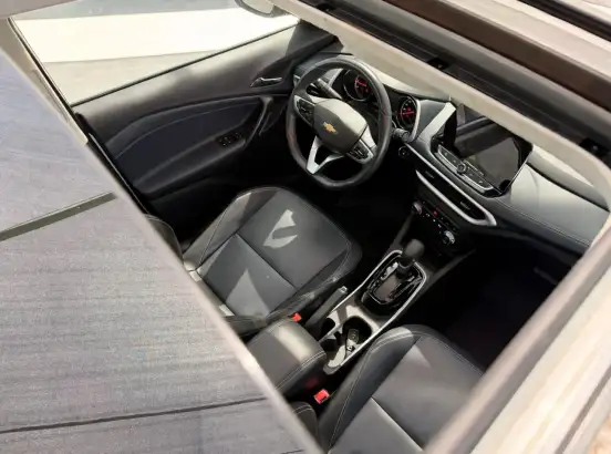 CHEVROLET-TRACKER-2025