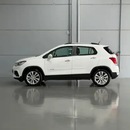CHEVROLET-TRACKER-2018