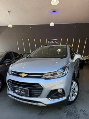 CHEVROLET-TRACKER-2019