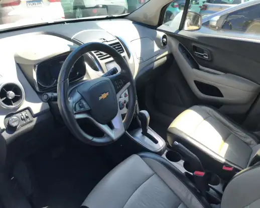 CHEVROLET-TRACKER-2016
