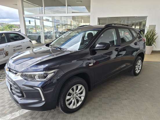 CHEVROLET-TRACKER-2023