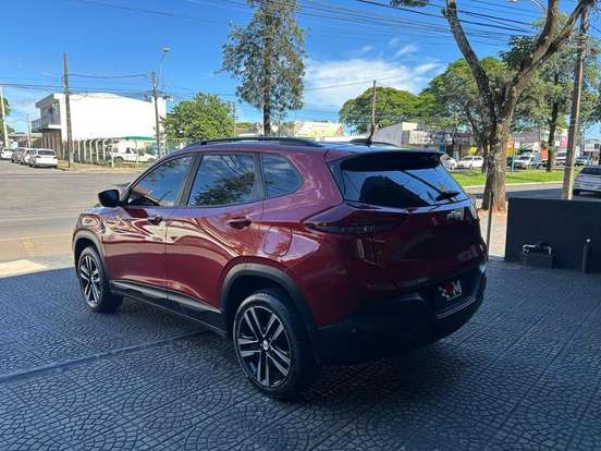 CHEVROLET-TRACKER-2024