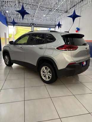 CHEVROLET-TRACKER-2020