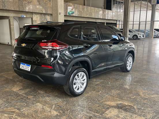 CHEVROLET-TRACKER-2022