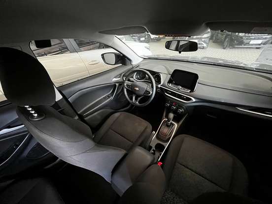 CHEVROLET-TRACKER-2024