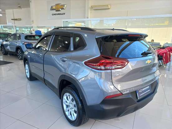 CHEVROLET-TRACKER-2022