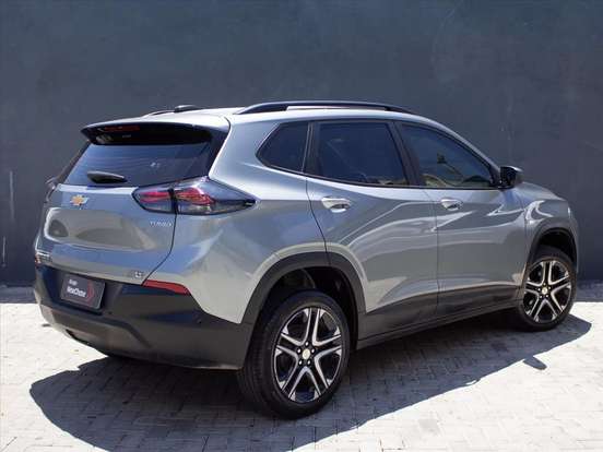 CHEVROLET-TRACKER-2025
